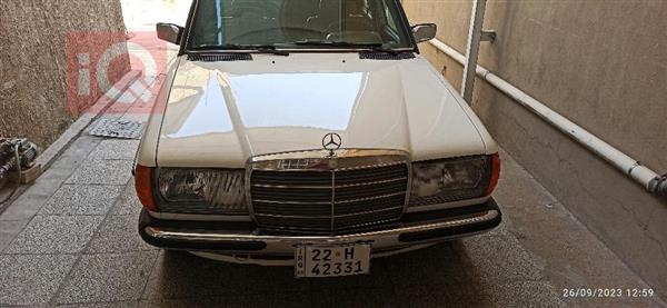 مێرسێدس بێنز E-Class 1983  بۆ فرۆشتن لە عێراق -  بەغداد
